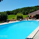 Nyaraló Les De La Treille *