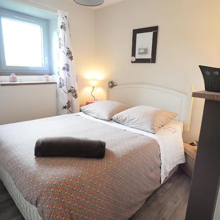 Holiday home Les De La Treille Montagrier